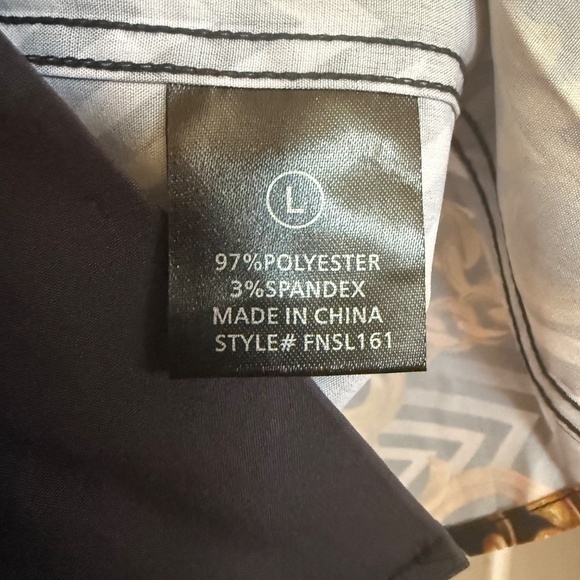 Fashion Nova Men Black Graphic  Shirt SZ L - Picture 12 of 12